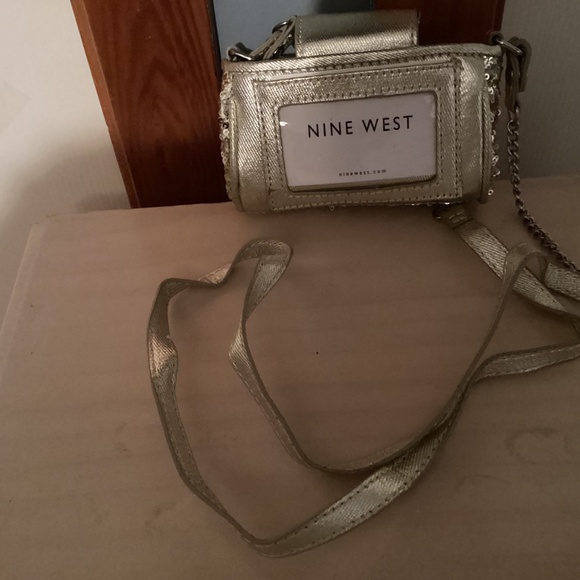 Nine West - Picture 2 of 3